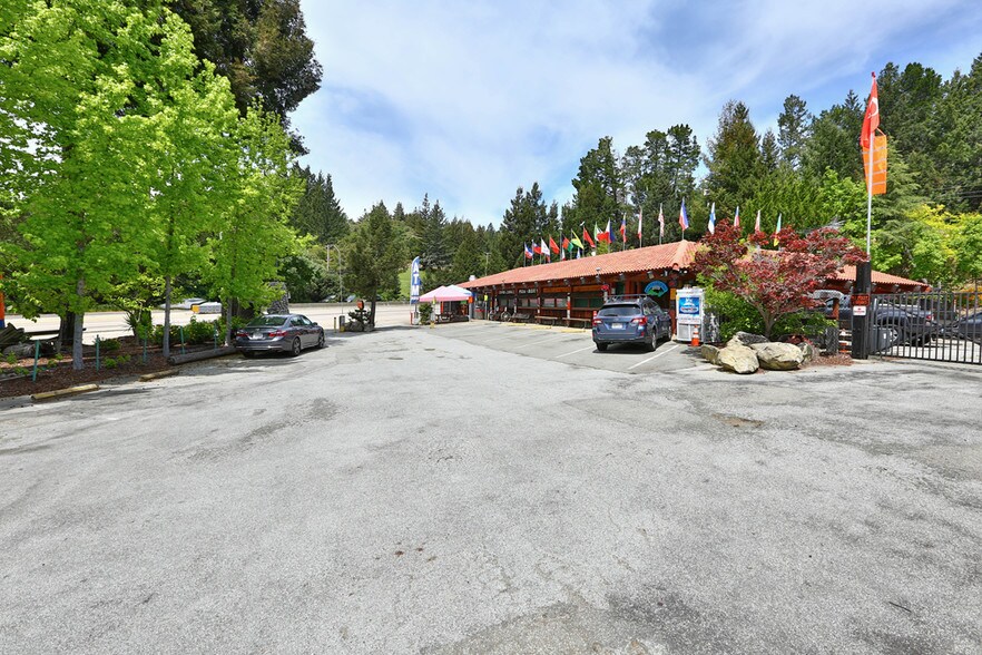More Photos Of 22990 Highway 17, Los Gatos Restaurant For Sale