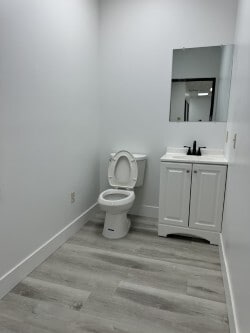 More Photos Of 2920 Huntington Dr, San Marino Medical For Lease