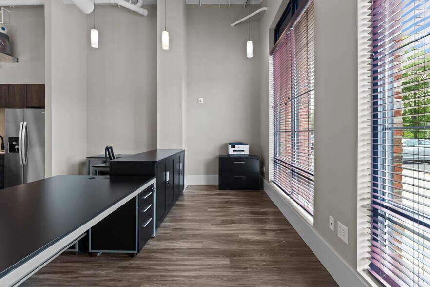 More Photos Of 201 N Church St, Mooresville Apartments For Lease