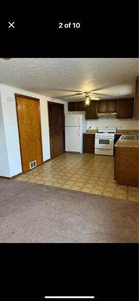 More Photos Of 709A Division St, Parkersburg Freestanding For Sale