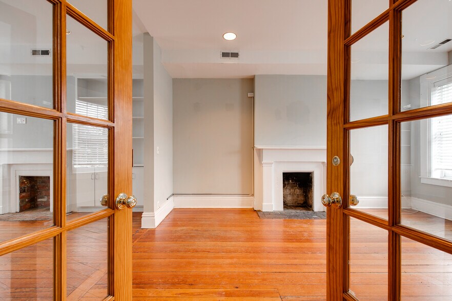 More Photos Of 211 N 18th St, Richmond Office Residential For Sale