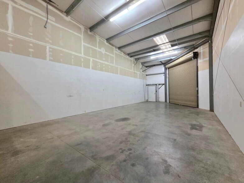 More Photos Of 2540 Zanella Way, Chico Service For Lease