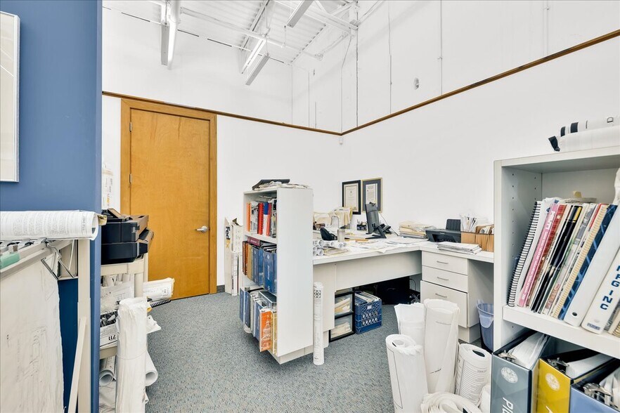 More Photos Of 2830 W State Road 84, Fort Lauderdale Flex For Sale