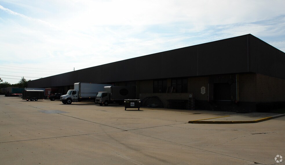 More Photos Of 186 Timberlane Rd, Clarksboro Light Distribution For Lease