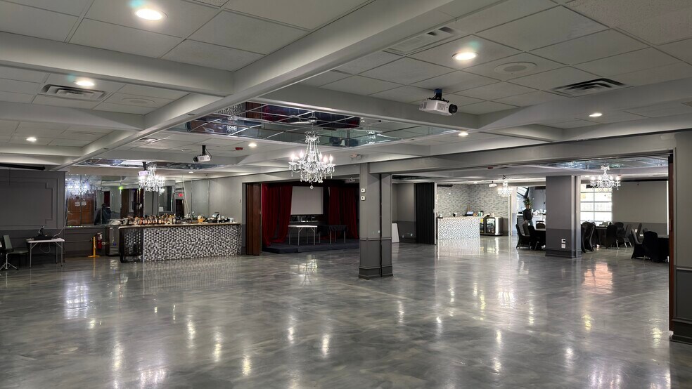 Primary Photo Of 106 N Main St, Glenwood Restaurant For Sale