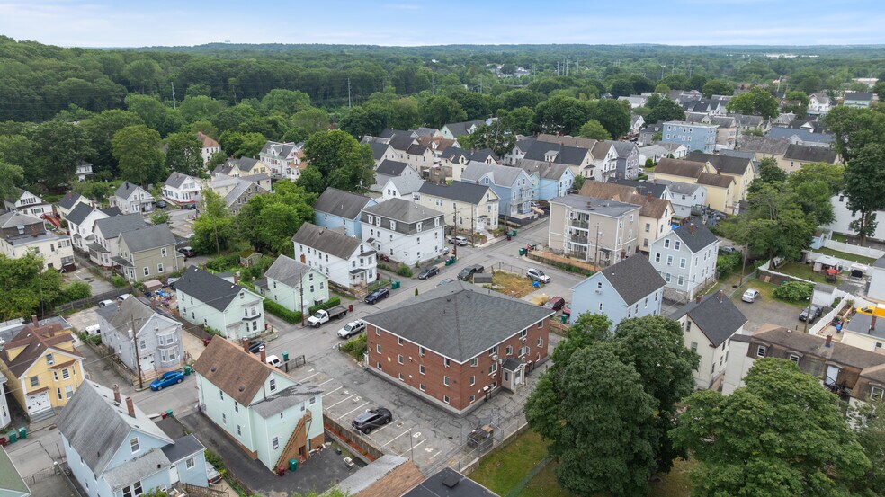 More Photos Of 55 Agawam St, Lowell Apartments For Sale