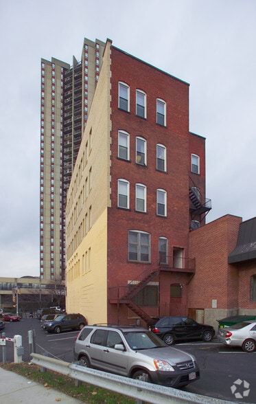 More Photos Of 175 State St, Springfield Office For Sale