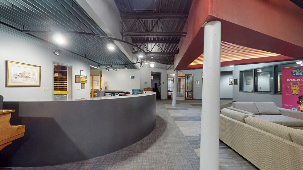 More Photos Of 8425 Peach St, Erie Radio TVTransmission Facilities For Lease