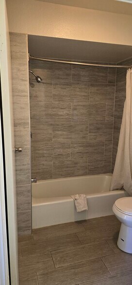 More Photos Of 16352 Sierra Hwy, Mojave Hotel For Sale