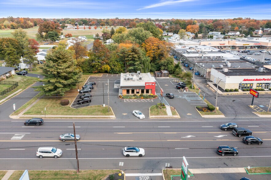 More Photos Of 2041 Street Rd, Bensalem Fast Food For Sale