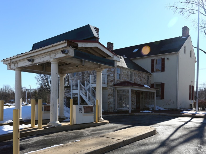 More Photos Of 229 W Lincoln Hwy, Exton Unknown For Lease