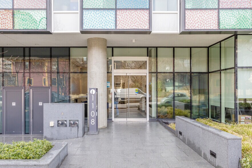 More Photos Of 1155 Thurlow St, Vancouver Religious Facility For Sale