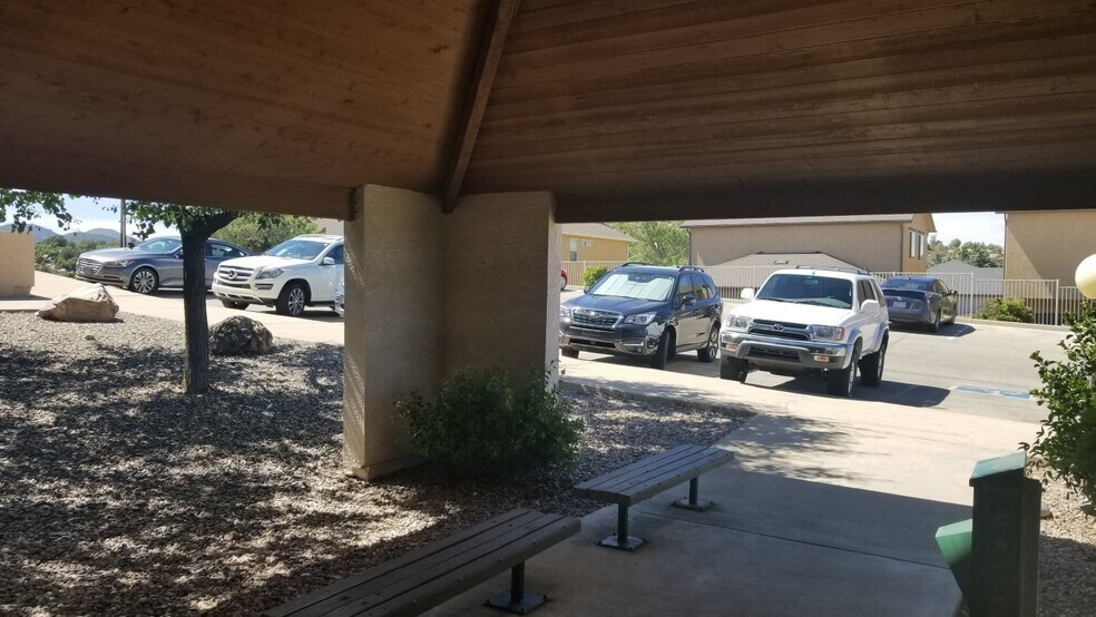 More Photos Of 919 12th Pl, Prescott Medical For Sale