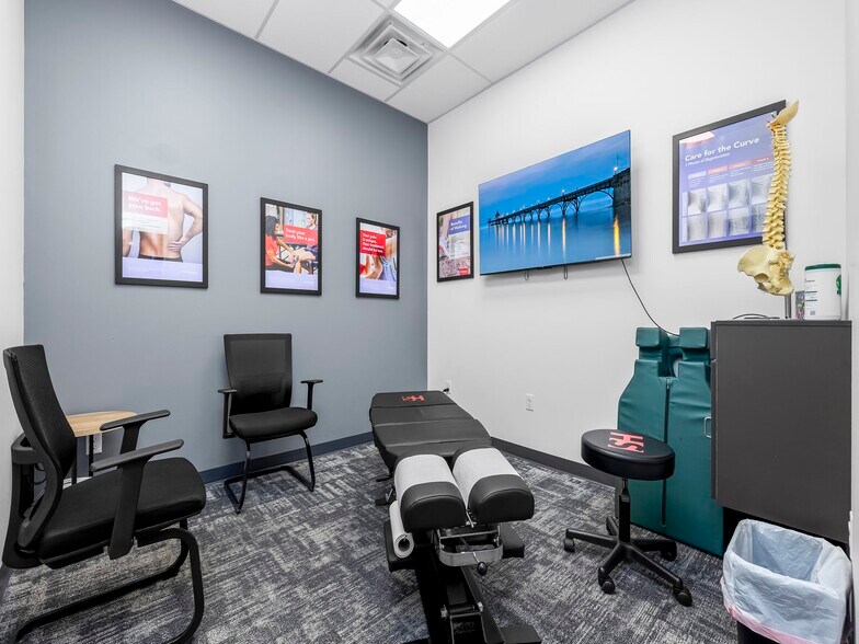 More Photos Of 2255 N University Pky, Provo General Retail For Lease