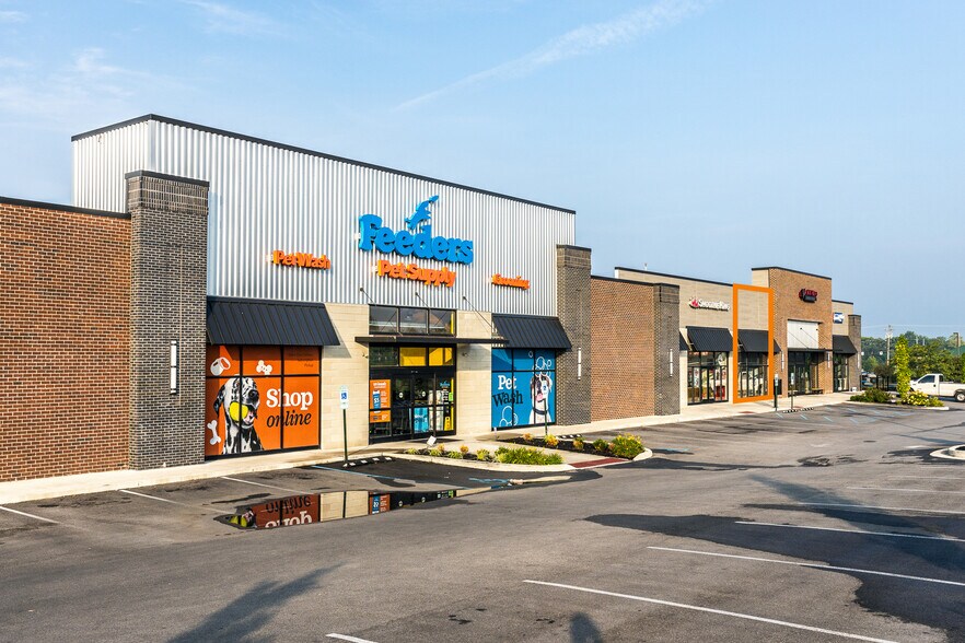 More Photos Of 100 Ikebana Path, Georgetown Restaurant For Lease