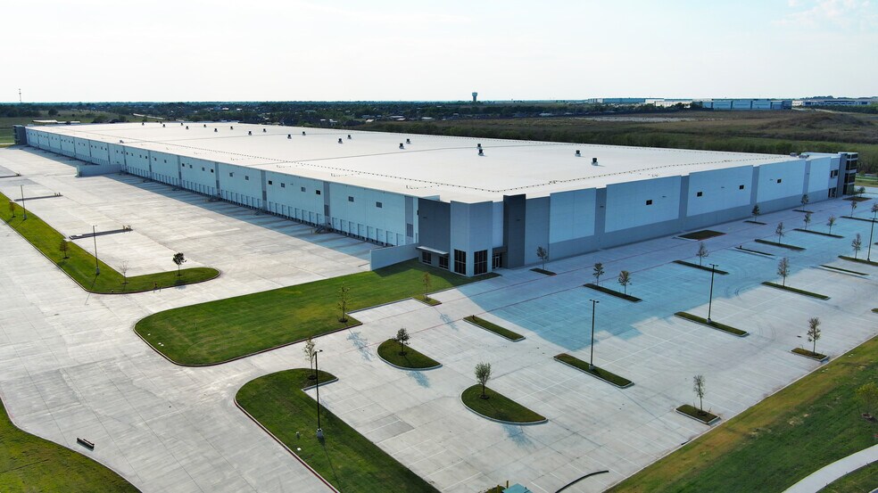 More Photos Of 1220 Sage Hill, Forney Unknown For Lease