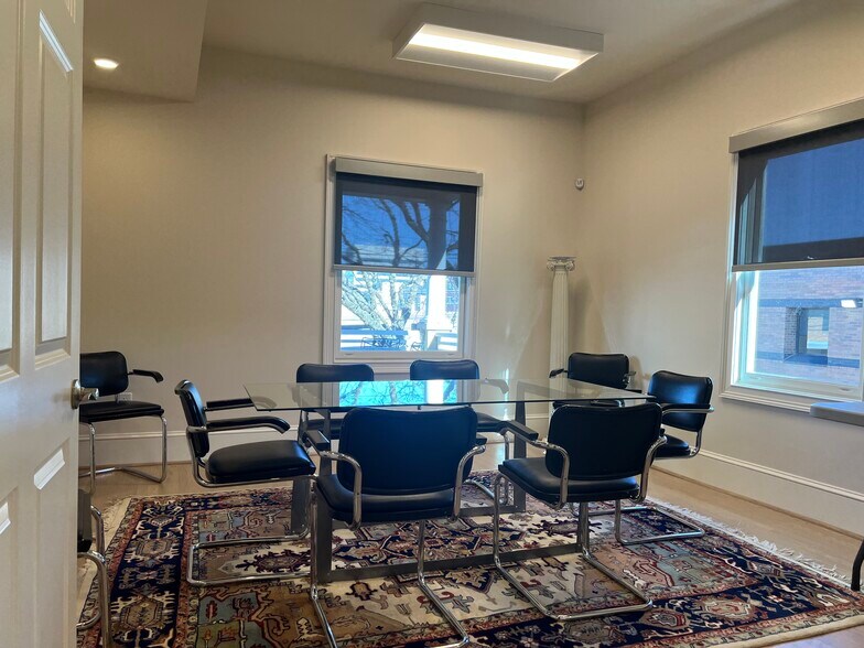 More Photos Of 114 Day Ave SW, Roanoke Loft Creative Space For Lease