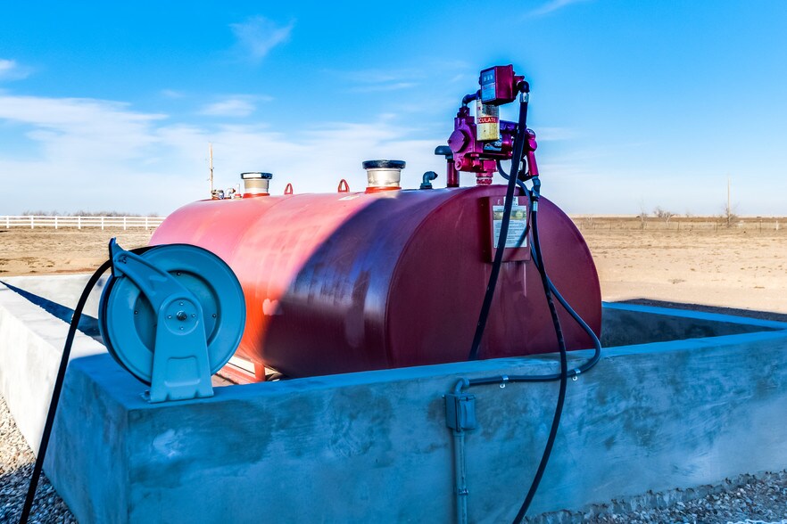 More Photos Of 40444 Bush Rd, Avondale Specialty For Sale