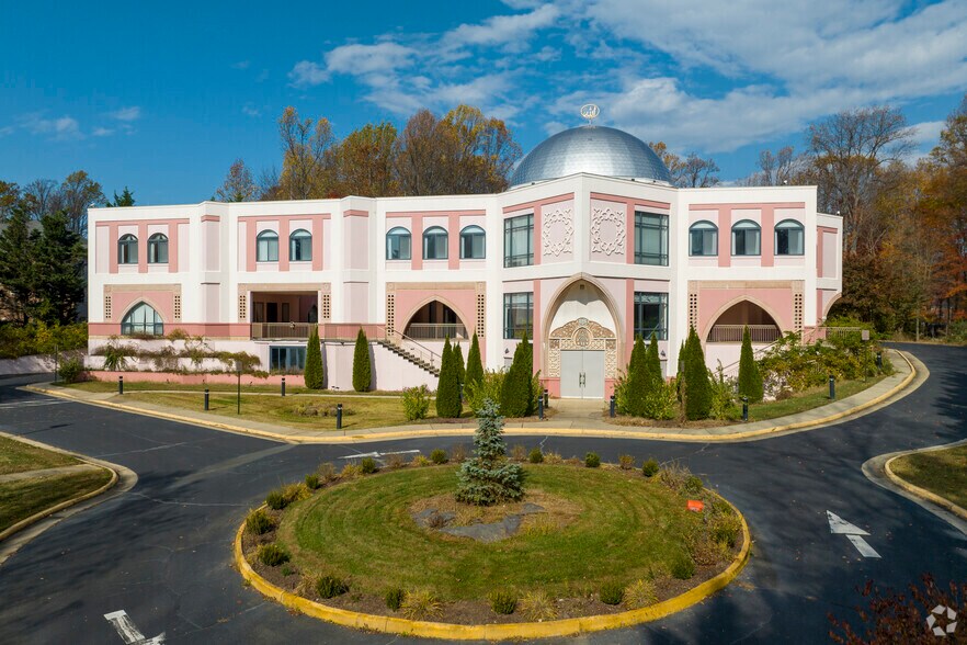 More Photos Of 11326 Leesburg Pike, Herndon Religious Facility For Sale