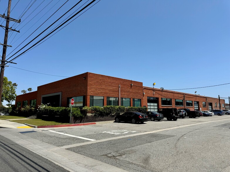 Primary Photo Of 3308 W El Segundo Blvd, Hawthorne Warehouse For Lease