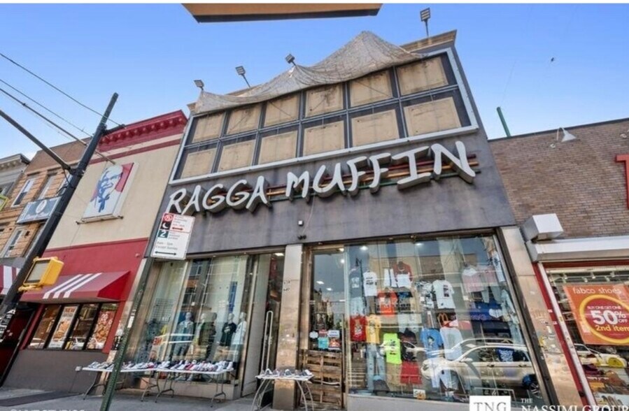 Primary Photo Of 938 Flatbush Ave, Brooklyn General Retail For Sale