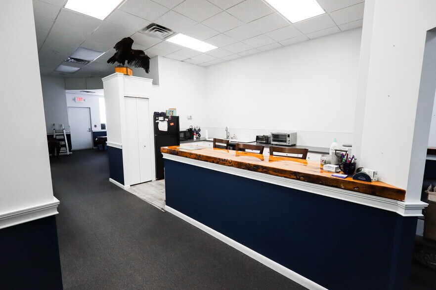 More Photos Of 4730 N Crescent Blvd, Pennsauken Industrial For Sale