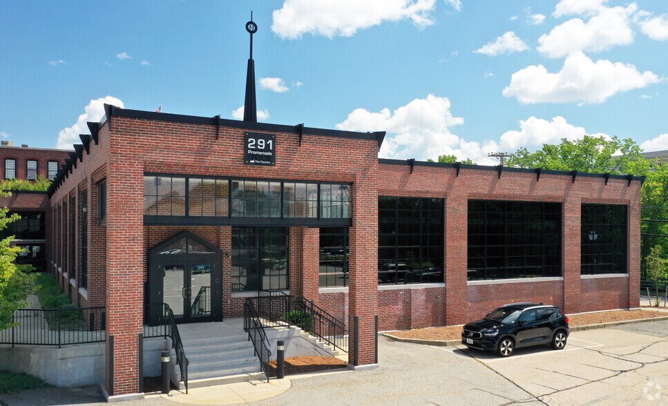 More Photos Of 291 Promenade St, Providence Medical For Lease