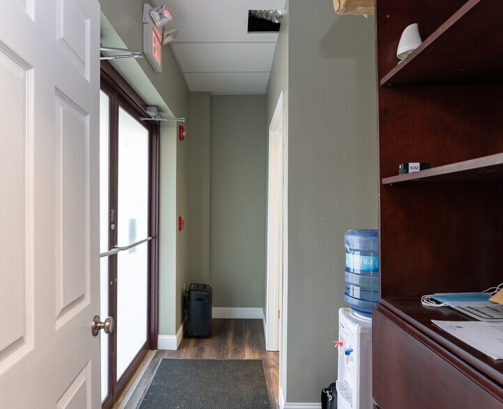 More Photos Of 17 Route 125, Kingston Office For Sale