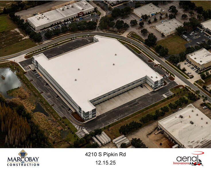 More Photos Of 4210 S Pipkin Rd, Lakeland Distribution For Lease