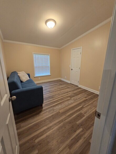More Photos Of 325 SW Durham Way, Greenville Land For Sale