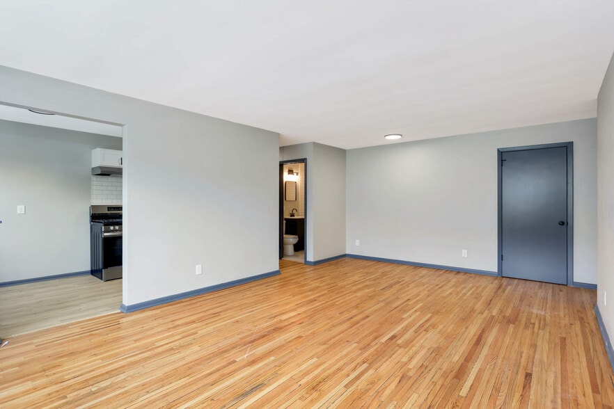 More Photos Of 6141 Nicollet Ave S, Minneapolis Apartments For Sale