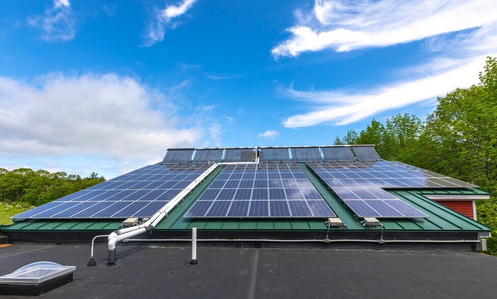 More Photos Of 11 Inn Rd, Hallowell Hospitality For Sale