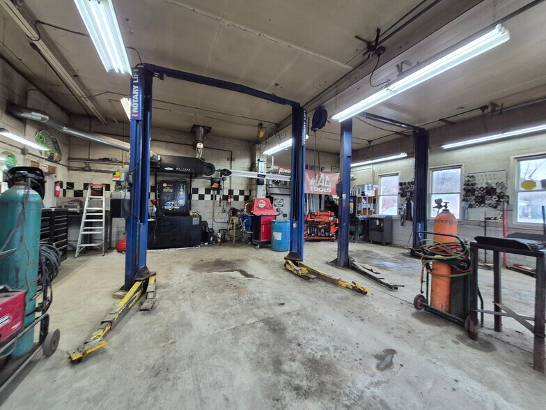 More Photos Of 2646 NY-16, Olean Specialty For Sale