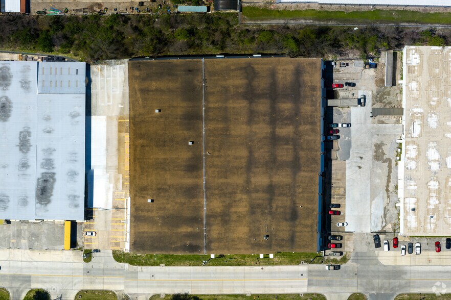 More Photos Of 1230-1234 Kress St, Houston Warehouse For Lease