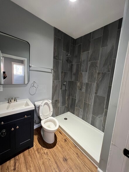 More Photos Of 2600-2604 Melrose Ave, Cincinnati Apartments For Sale