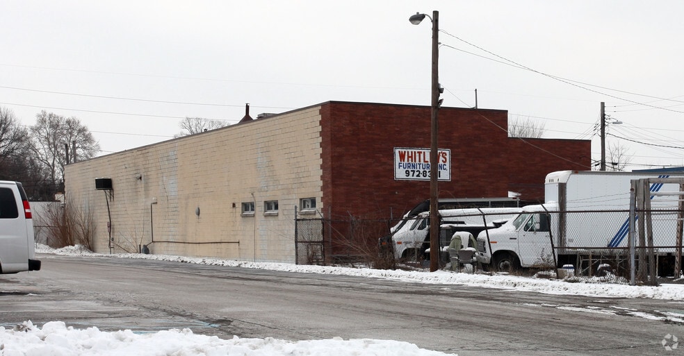 Primary Photo Of 1818-1820 W 16th St, Indianapolis Warehouse For Lease