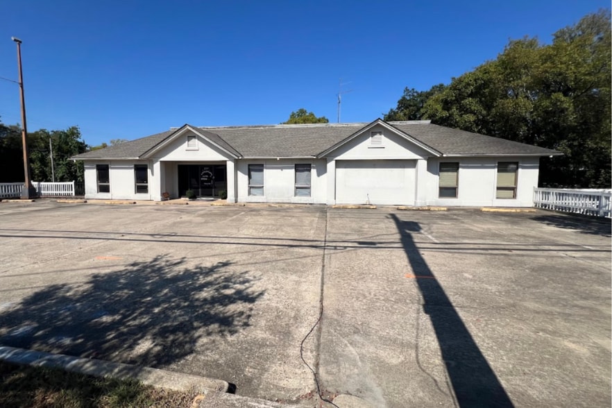 Primary Photo Of 5201 Hamilton Rd, Columbus Office For Lease