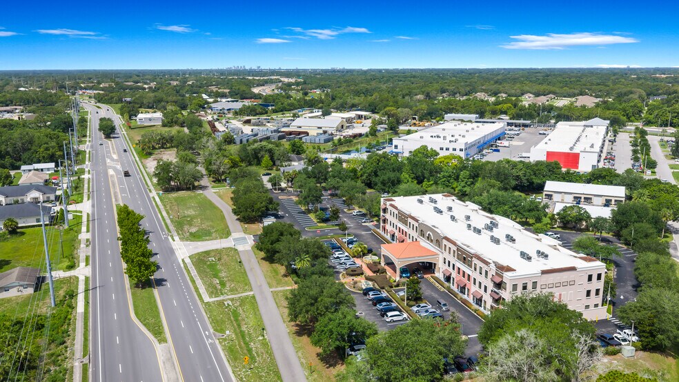 More Photos Of 2572 W State Road 426, Oviedo Medical For Lease
