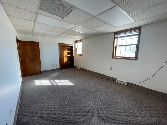 More Photos Of 425 S Adams St, Green Bay Office For Lease