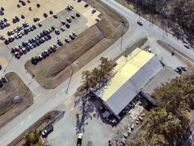 More Photos Of 2750 S Harper Rd, Corinth Manufacturing For Sale