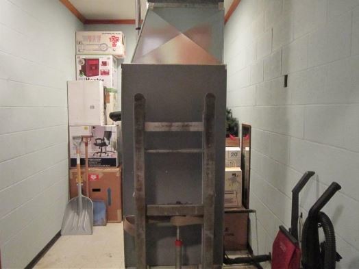 More Photos Of 32968 US Highway 63, Macon Office For Sale