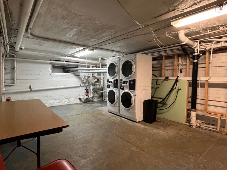 More Photos Of 381 Turk St, San Francisco Apartments For Sale