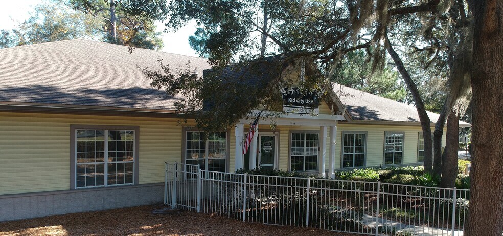More Photos Of 1986 Citrona Dr, Fernandina Beach Daycare Center For Sale