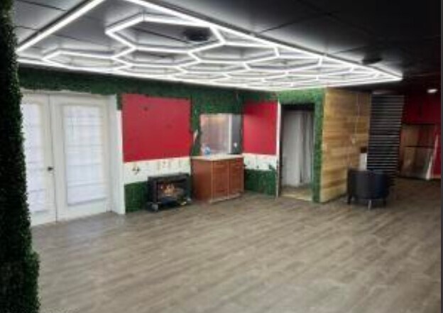 More Photos Of 87 W Fulton St, Gloversville Restaurant For Sale