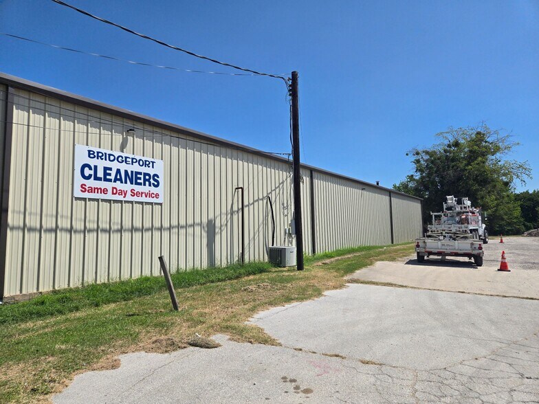 More Photos Of 1508 Chico Hwy, Bridgeport Warehouse For Lease
