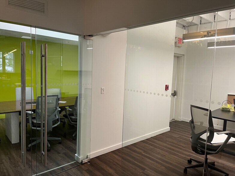More Photos Of 130 Miracle Mile, Coral Gables Loft Creative Space For Lease