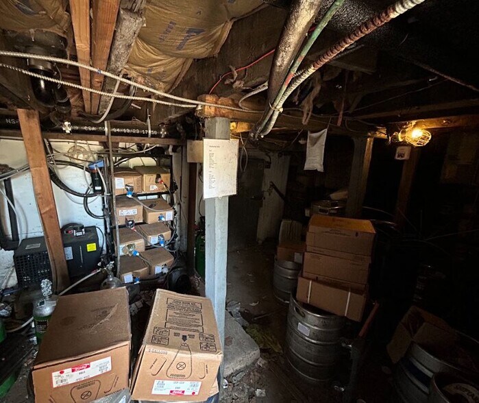 More Photos Of 742-746 Middle Country Rd, Selden Freestanding For Sale