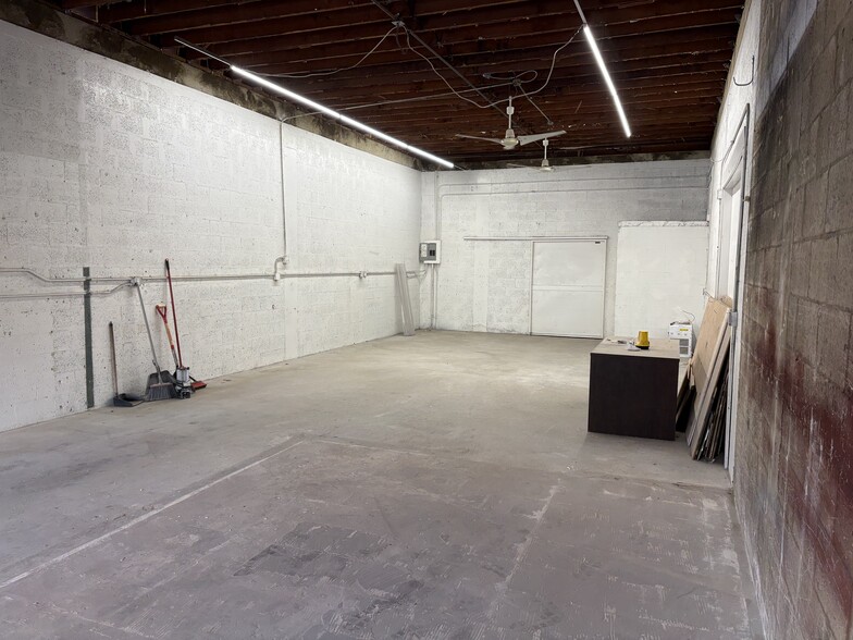 More Photos Of 823 NW 1st St, Fort Lauderdale Industrial For Lease