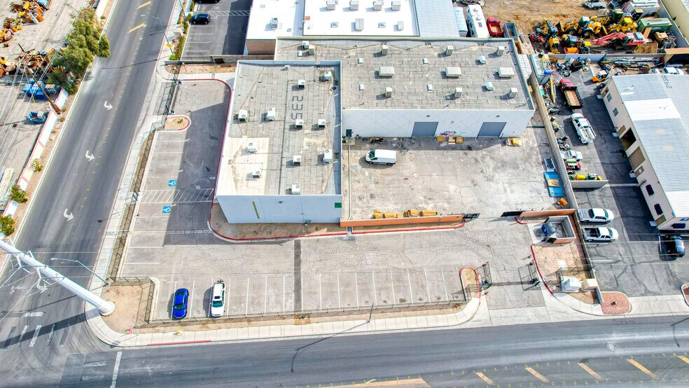 More Photos Of 235 W Brooks Ave, North Las Vegas Warehouse For Sale