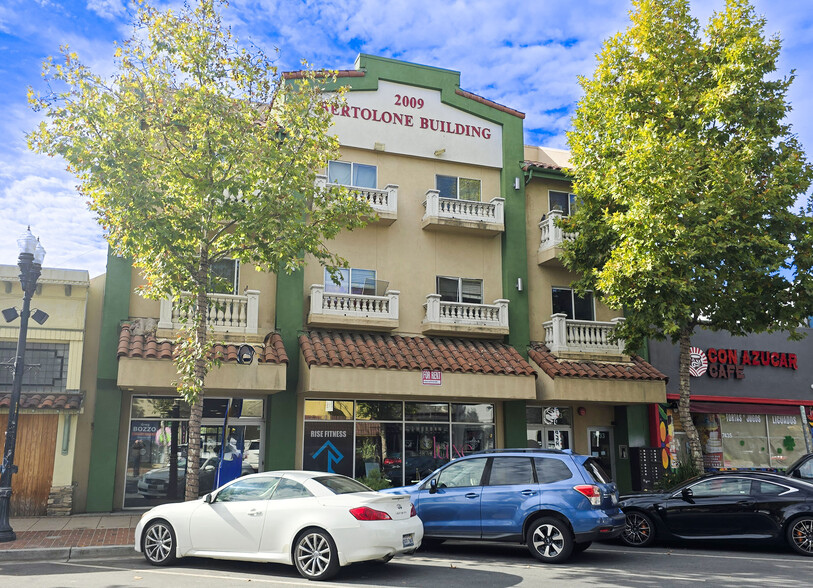 Primary Photo Of 7433 Monterey St, Gilroy Storefront Retail Residential For Lease